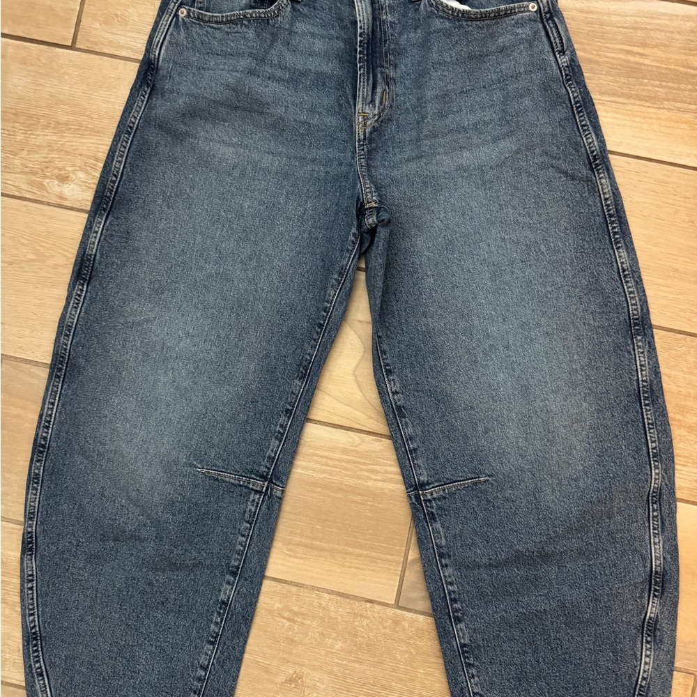 GAP Barrel Fit Blue Denim Jeans size 8